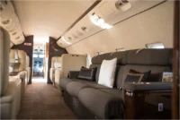 Picture3 Bombardier Challenger 850 - AREP Aviation Ltd. - 5