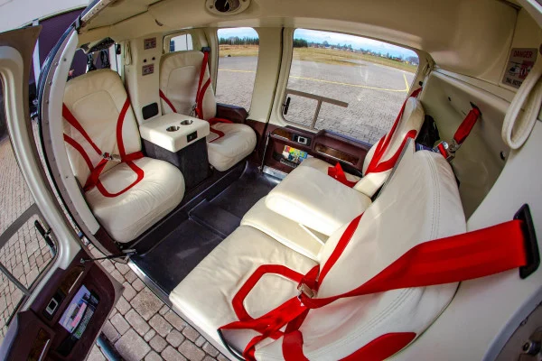 Bell 407 - AREP Aviation Ltd. - 5