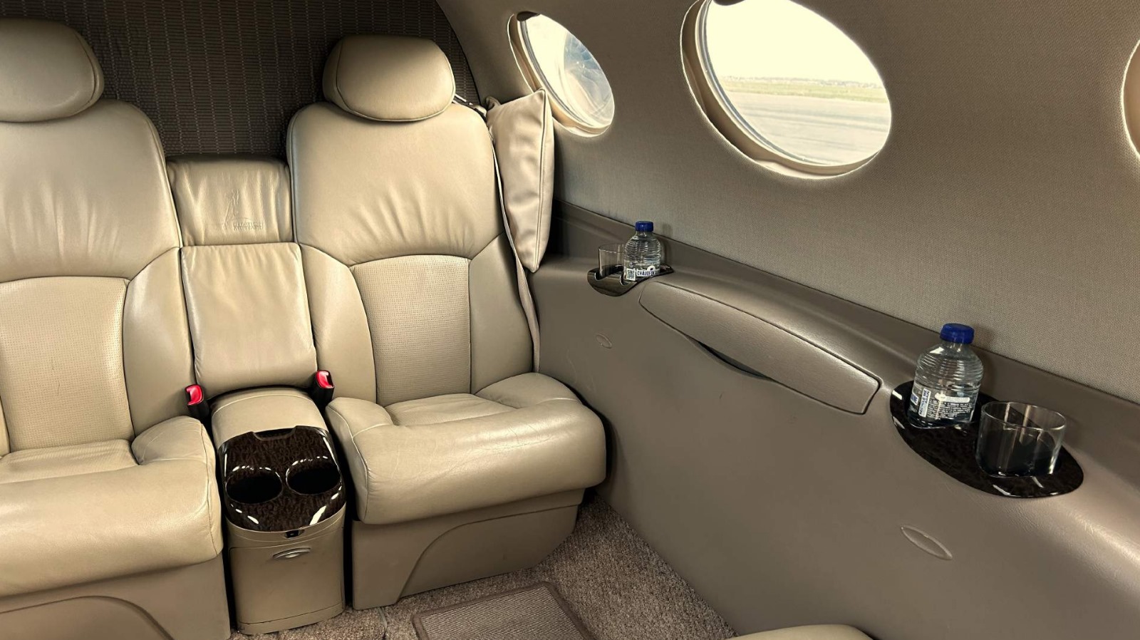 IMG-20241118-WA0040 Cessna Citation Mustang - AREP Aviation Ltd. - 6